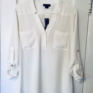 NWT White blouse large single button open front